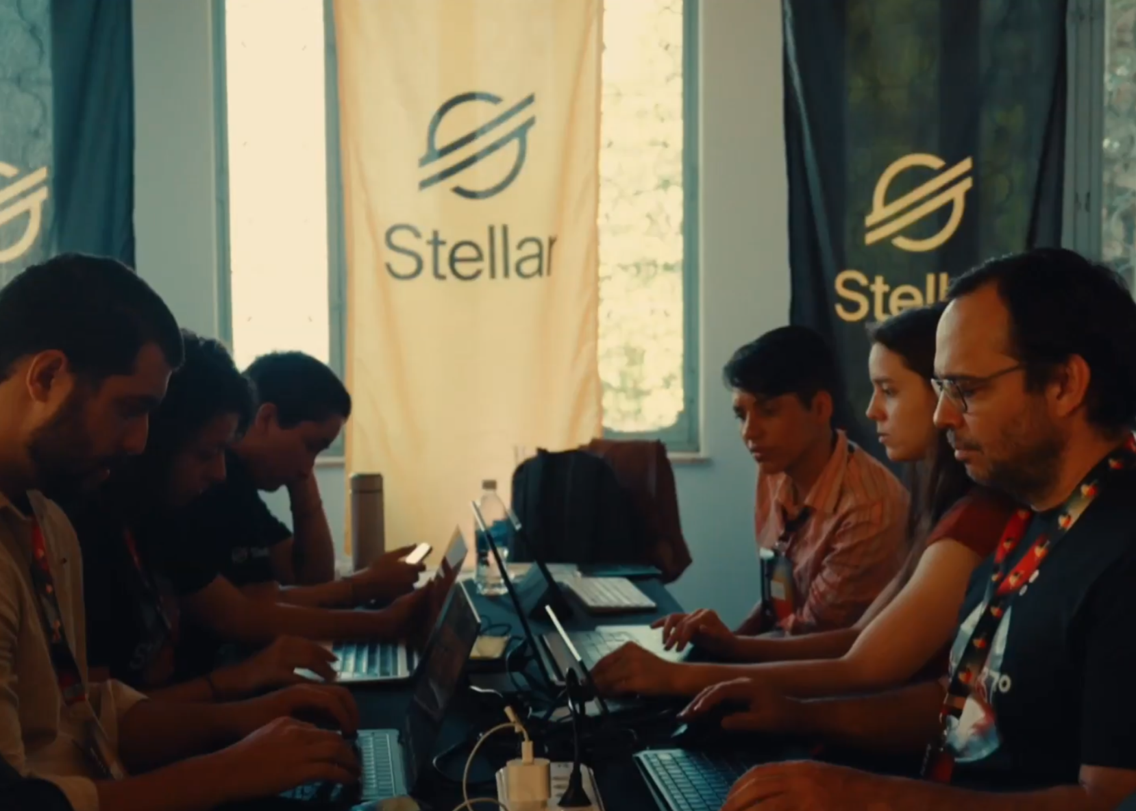 Teams presenting and collaborating during the Stellar 37° program